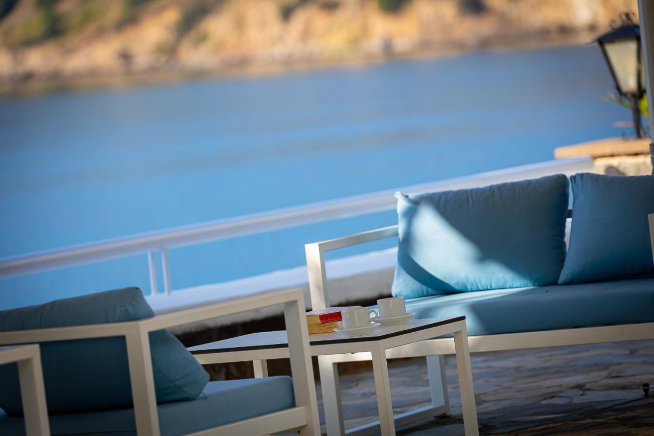Golden View 3* Poros Town