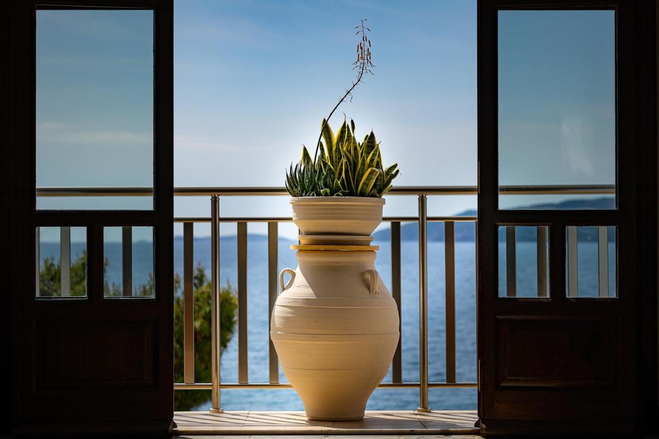 Hotel Golden View